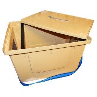 Universal swarm catcher for 8 frames - plastic